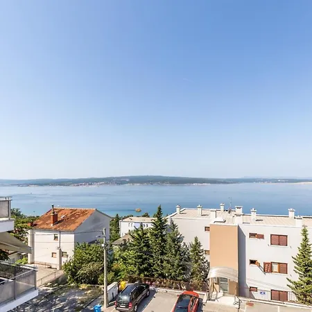 Aurora קריקווניצה