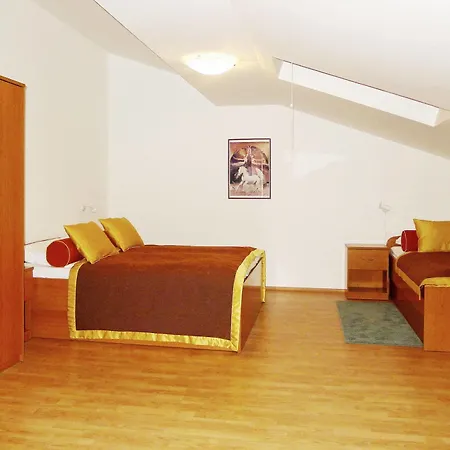 Hotel Aurora