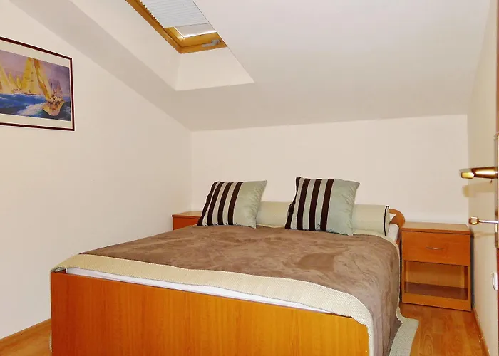 Szálloda Aurora 3*